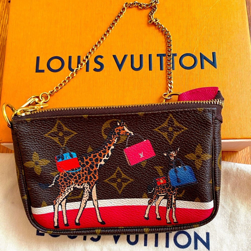 Louis Vuitton min Pochette